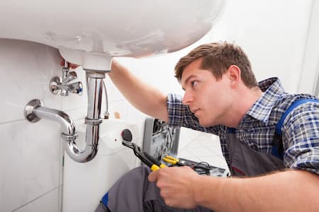 Steps To Picking The Right Plumber In Modesto, CA