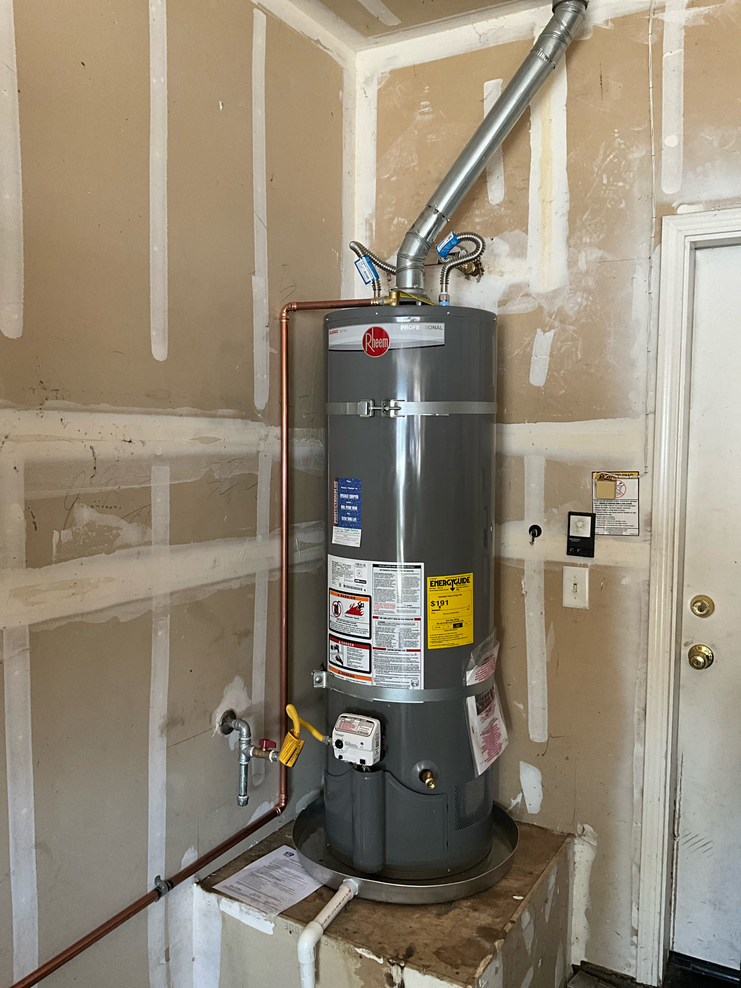 Upgrade Your Home with the Efficiency of a 40-Gallon Water Heater in Modesto, CA